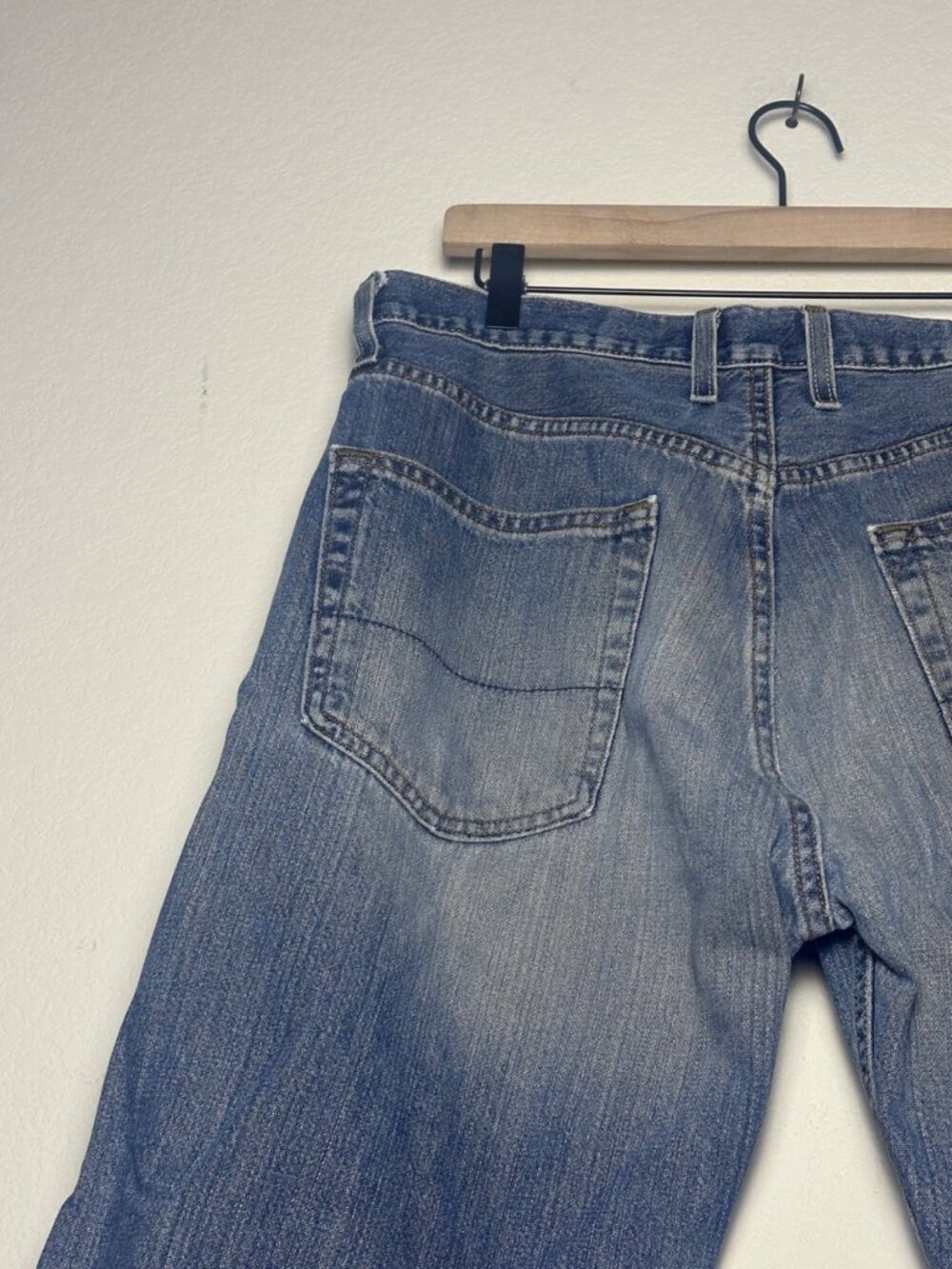 Levis Men 32 Blue Denim Jean Pant Distressed Jorts Western Skater Punk Y2K Baggy